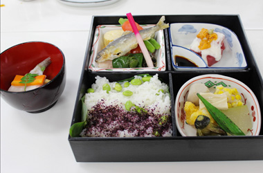 「和食料理」教室で実際に作られた、和食弁当の写真
