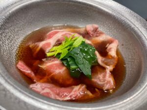 5月の6,600円のお料理【強肴】は、美濃健豚を使っています。